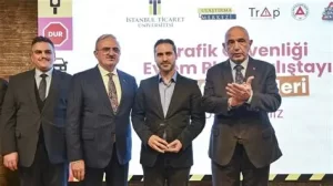 Read more about the article “Trafik Güvenliği Eylem Planı 2030 Hedefleri”